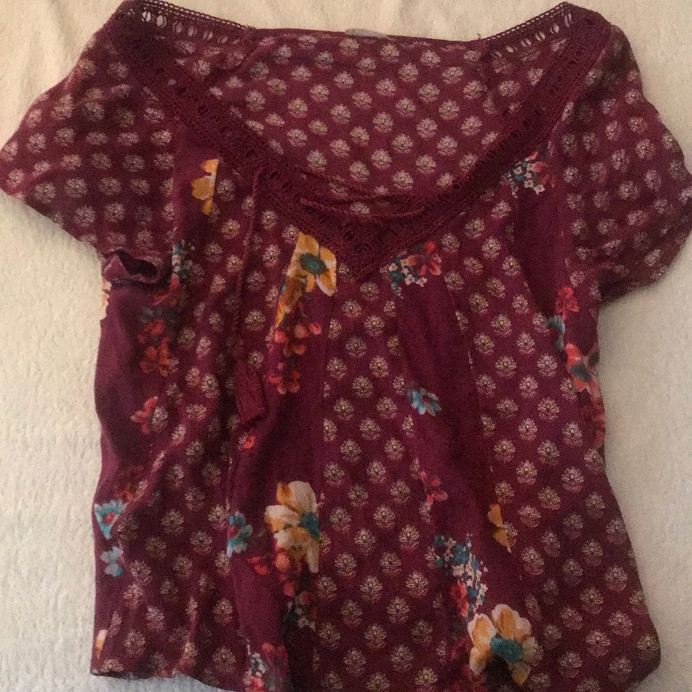 Hollister Peasant top